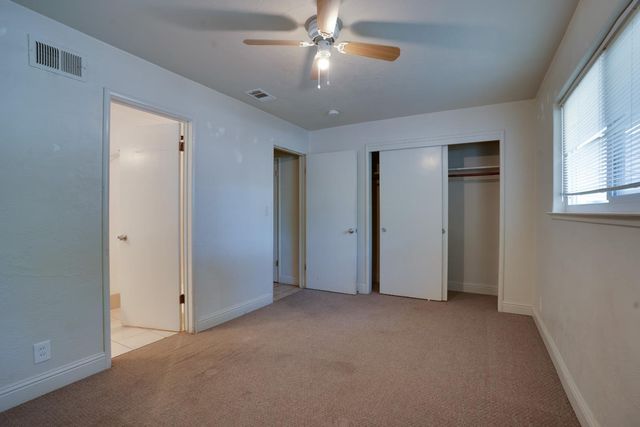 127 W Loretta Avenue, Stockton, CA 95207