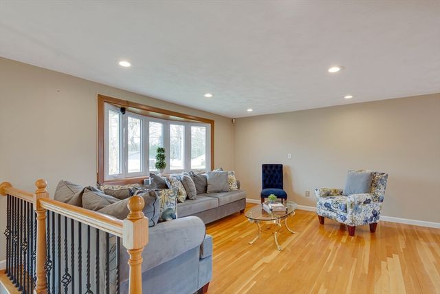 60 Catherine Drive, Peabody, MA 01960