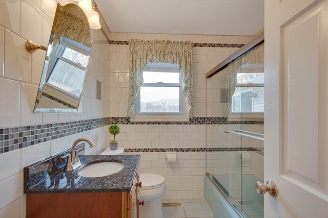 60 Catherine Drive, Peabody, MA 01960