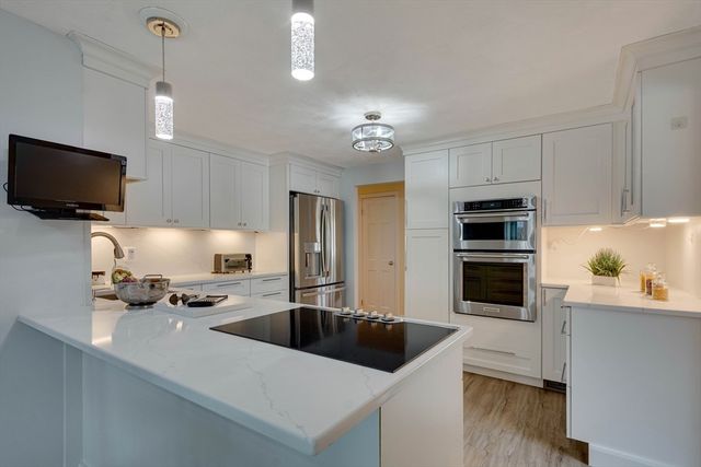 60 Catherine Drive, Peabody, MA 01960