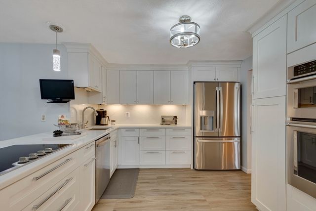 60 Catherine Drive, Peabody, MA 01960