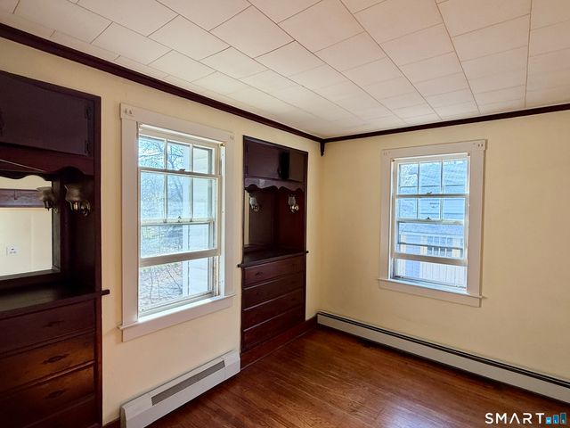 23 Farnham Avenue 2nd Floor Rear, Torrington, CT 06790