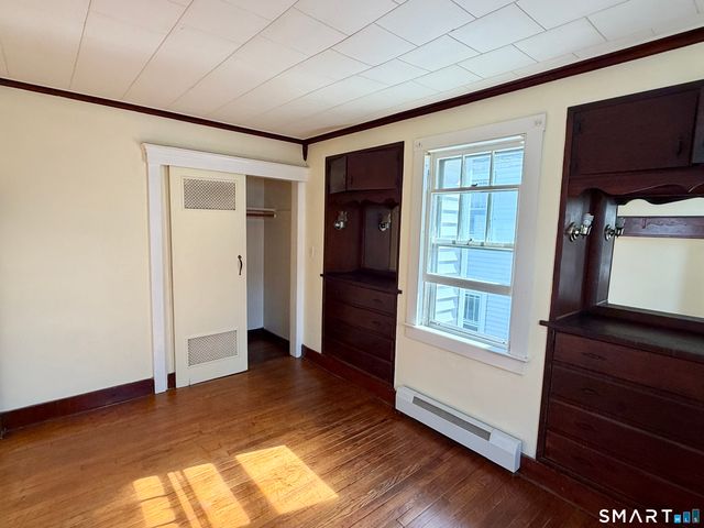 23 Farnham Avenue 2nd Floor Rear, Torrington, CT 06790