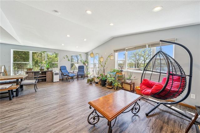 260 State Road 35, Alma, WI 54610