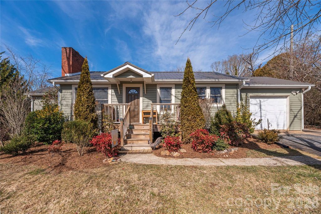 110 Dillingham Circle, Asheville, NC 28805