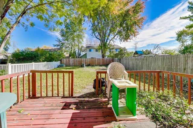 1018 Pheasant Run Lane, Aurora, IL 60504