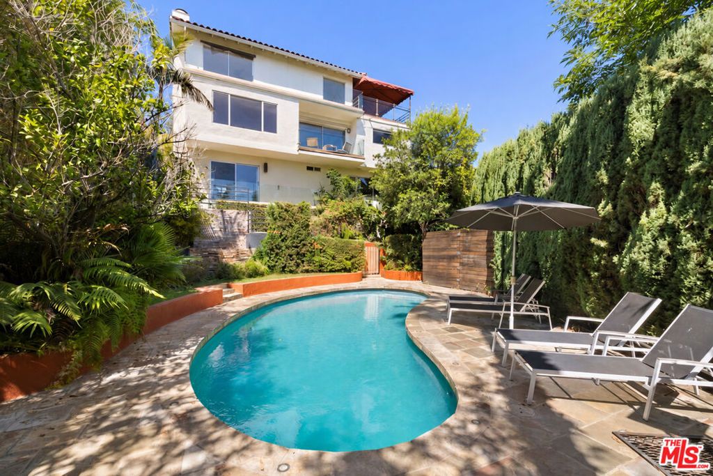 6350 Bryn Mawr Drive, Los Angeles, CA 90068 — photo 2