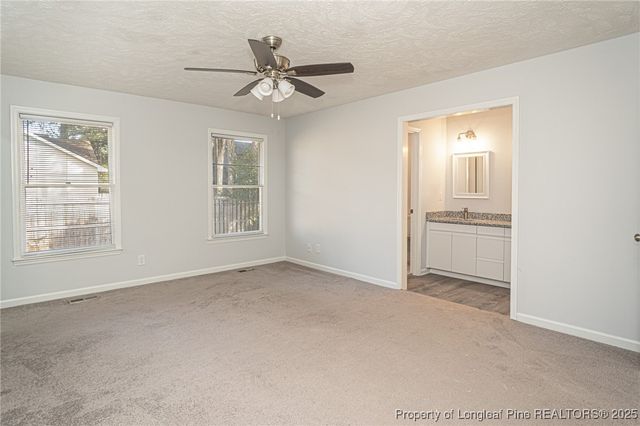 7473 Fairpoint Road, Fayetteville, NC 28314