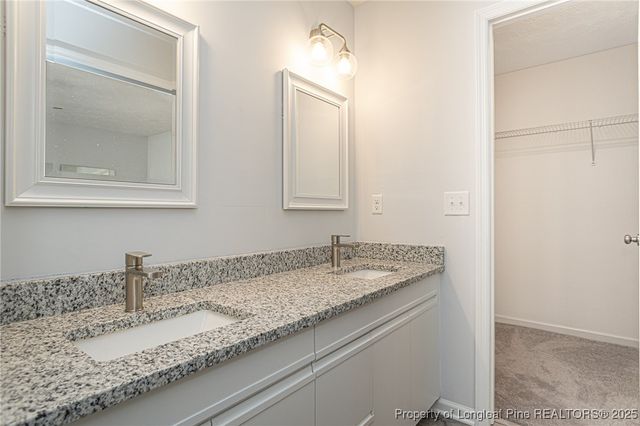 7473 Fairpoint Road, Fayetteville, NC 28314