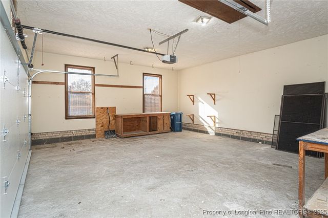 7473 Fairpoint Road, Fayetteville, NC 28314