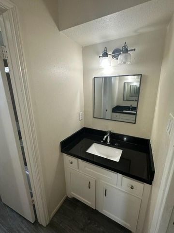 3862 Wichita Street, Houston, TX 77004