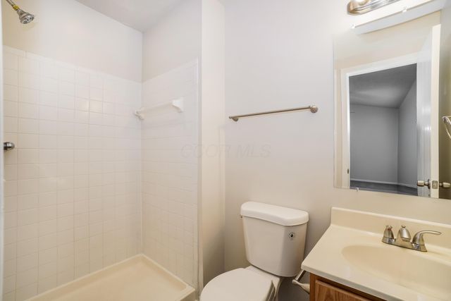 3021 Tracer Road, Columbus, OH 43232