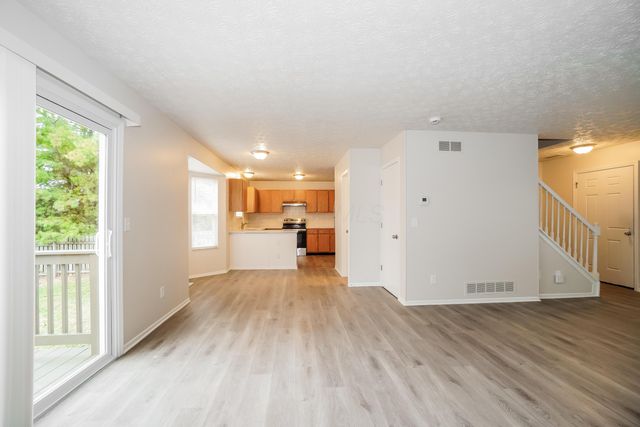 3021 Tracer Road, Columbus, OH 43232