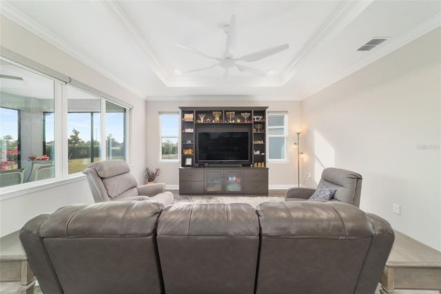 8457 SW 97TH CIRCLE, Ocala, FL 34481