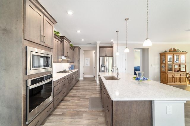 8457 SW 97TH CIRCLE, Ocala, FL 34481