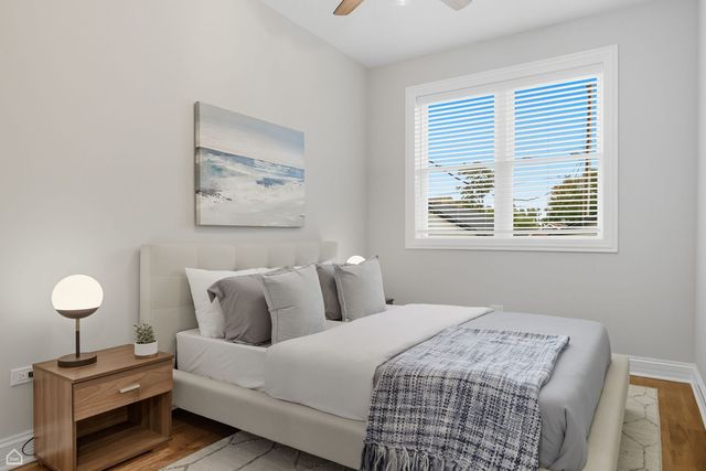 549 N Springfield Avenue, Chicago, IL 60624