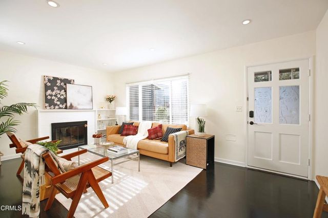 3910 Sunset Avenue, Montrose, CA 91020