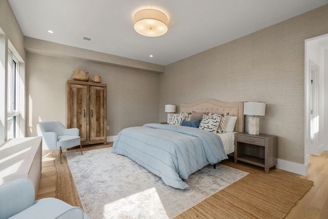 38 Hubbard Avenue, Cambridge, MA 02140