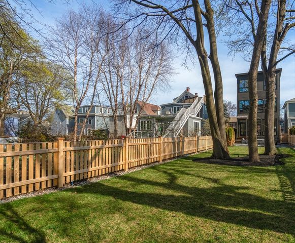 38 Hubbard Avenue, Cambridge, MA 02140