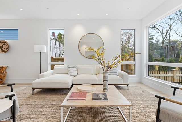 38 Hubbard Avenue, Cambridge, MA 02140