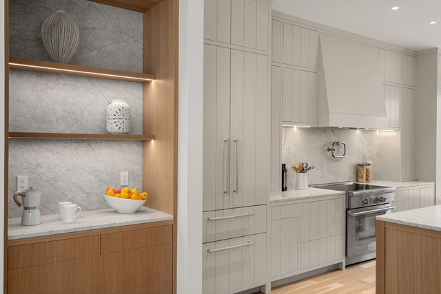 38 Hubbard Avenue, Cambridge, MA 02140