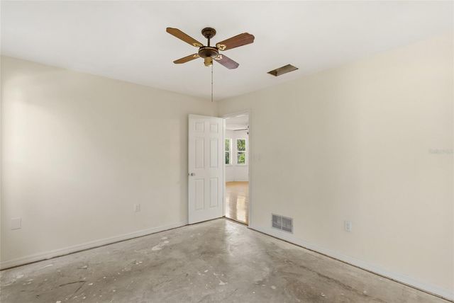 4662 BEACON DRIVE, Sarasota, FL 34232