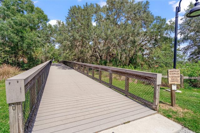 4662 BEACON DRIVE, Sarasota, FL 34232