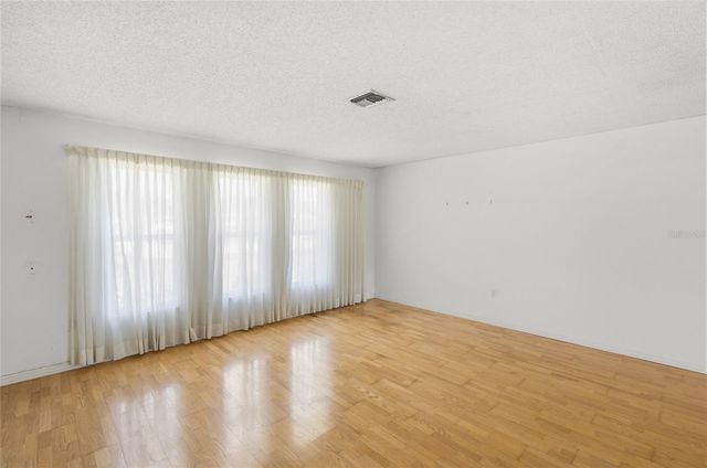 4662 BEACON DRIVE, Sarasota, FL 34232