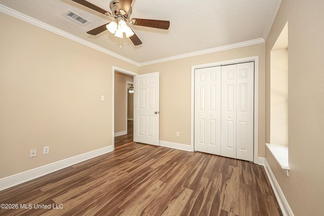 8100 Ocean Springs Road, Ocean Springs, MS 39564