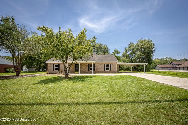 8100 Ocean Springs Road, Ocean Springs, MS 39564