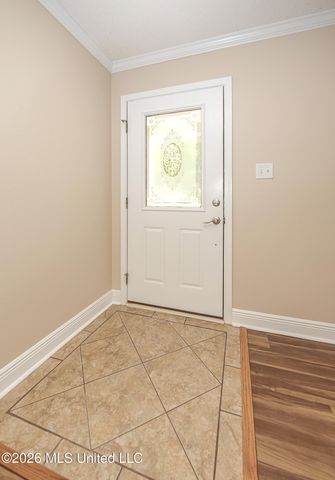 8100 Ocean Springs Road, Ocean Springs, MS 39564