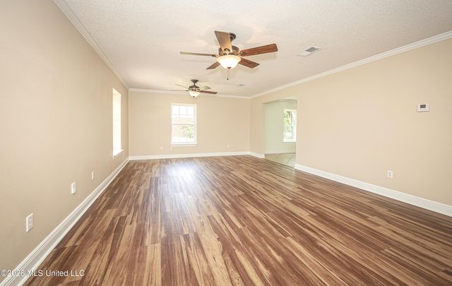 8100 Ocean Springs Road, Ocean Springs, MS 39564