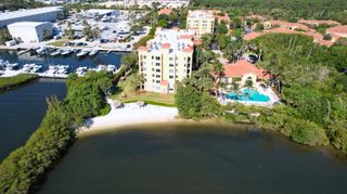 800 Scotia Drive 203, Hypoluxo, FL 33462