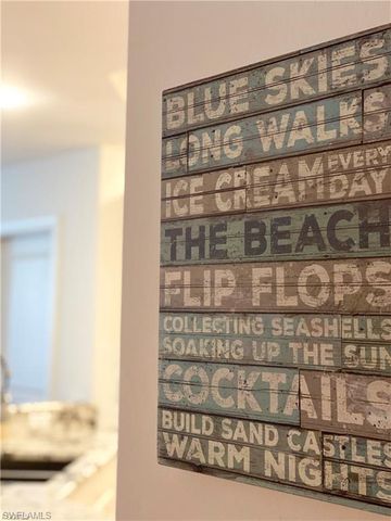 572 11th AVE S 2, Naples, FL 34102