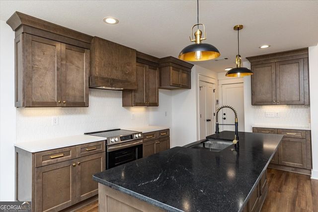 503 New Hope Drive, Perry, GA 31069