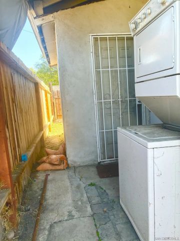 3634-3636 Central Avenue, San Diego, CA 92105