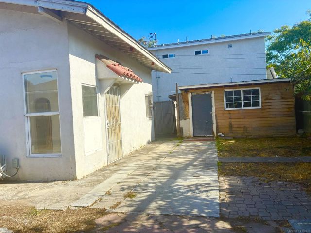 3634-3636 Central Avenue, San Diego, CA 92105