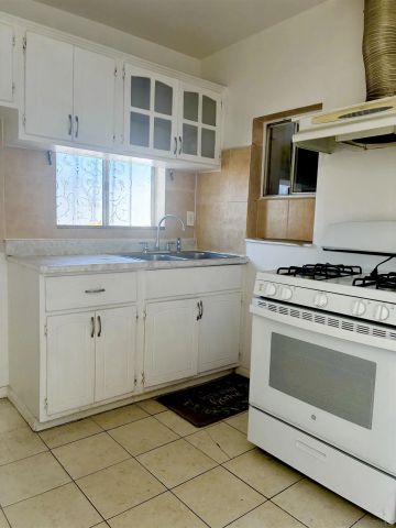 3634-3636 Central Avenue, San Diego, CA 92105