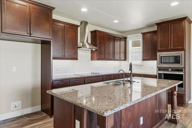12941 S Salerno Ave, Nampa, ID 83686