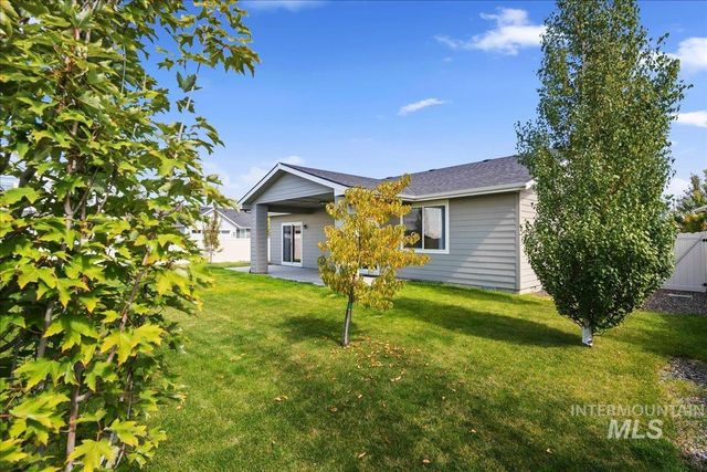 12941 S Salerno Ave, Nampa, ID 83686