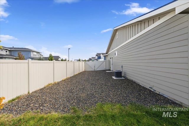 12941 S Salerno Ave, Nampa, ID 83686