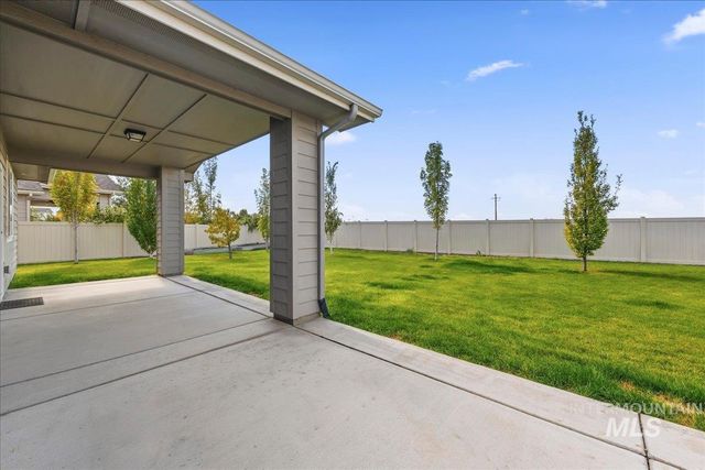 12941 S Salerno Ave, Nampa, ID 83686