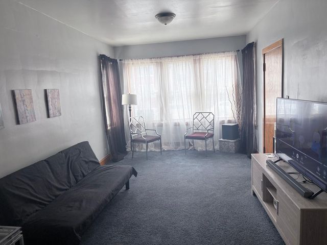 2323 N Latrobe Avenue, Chicago, IL 60639