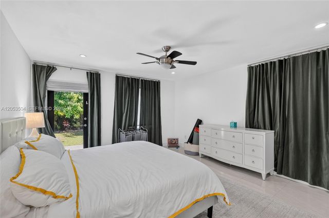 2543 SW 15th Street, Miami, FL 33145