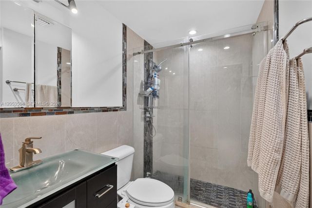 2543 SW 15th Street, Miami, FL 33145