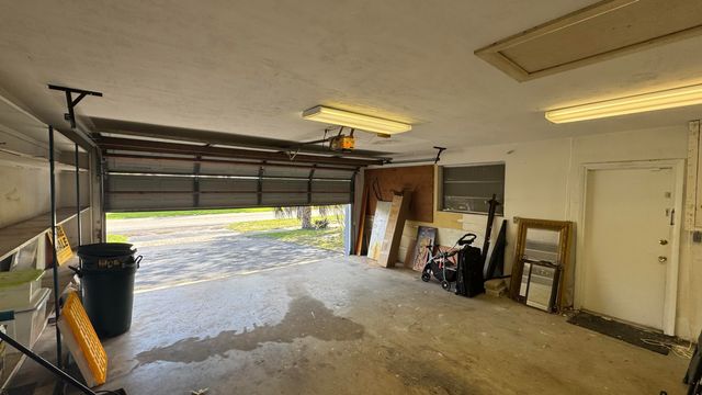 5401 W Park Road, Hollywood, FL 33021