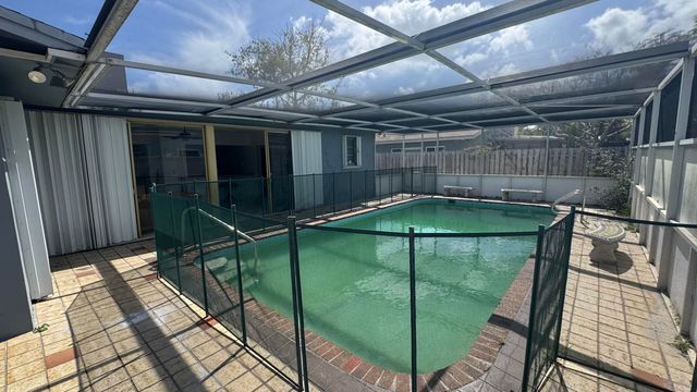 5401 W Park Road, Hollywood, FL 33021