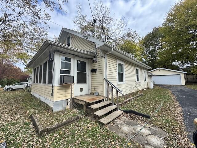 1022 South New Avenue, Springfield, MO 65807