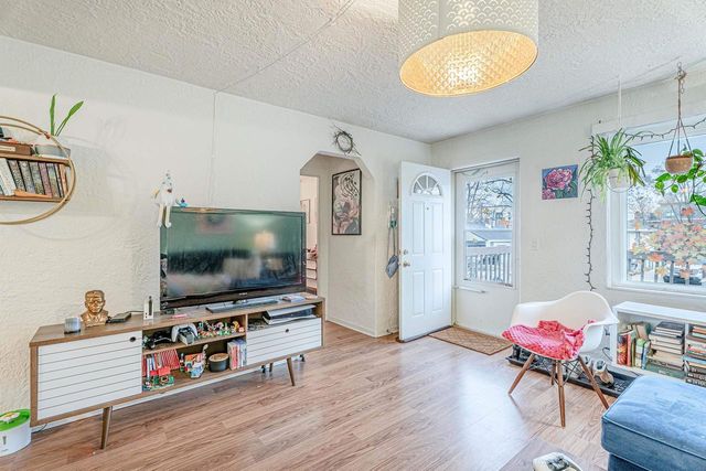 1802-1806 LOFTSGORDON Avenue, Madison, WI 53704