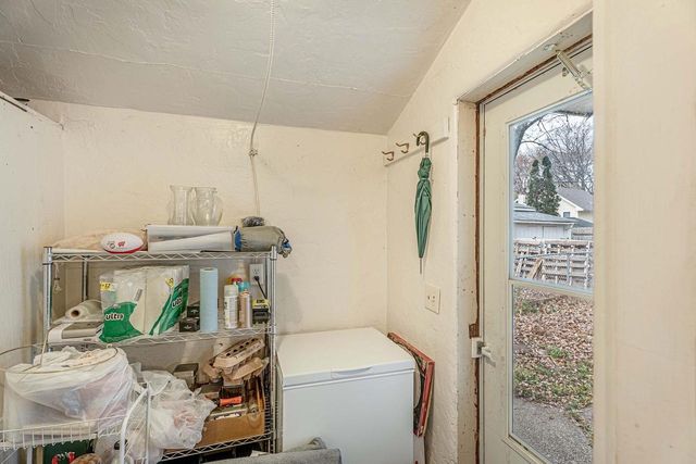 1802-1806 LOFTSGORDON Avenue, Madison, WI 53704